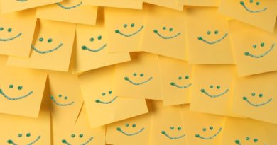 smiley faces on post-it notes